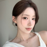 Ngoài 30 tuổi rất cần 5 lọ kem dưỡng nâng cơ, chống chảy xệ này