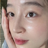 5 serum “cứu da” mùa đông: Chất lỏng nhẹ mà dưỡng ẩm cực mạnh