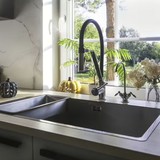 Nhà bếp có 1 thứ cực bẩn mà bạn vẫn vô tư sử dụng hằng ngày: 1 điều cần làm ngay