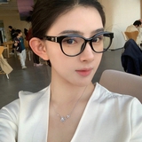 Từ giờ đến Tết chăm dùng 5 serum retinol dịu nhẹ này sẽ thấy nếp nhăn mờ đi thấy rõ