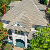 Biệt thự 37 tỷ ở Mỹ của "Hoa hậu giàu nhất Việt Nam"