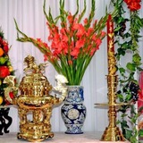 Hoa thắp hương: 7 loại mang ý nghĩa may mắn, 5 loại KHÔNG nên đặt