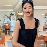 34 tuổi, sống một mình trong căn hộ cũ 45m²: Cách cô gái khiến nhà trông rộng gấp đôi làm mạng xã hội trầm trồ