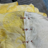 Hội chị em cạn lời với đường may ẩu bên trong chiếc áo dài gần 2 triệu đồng: "Thế này chỉ đáng 400 nghìn"