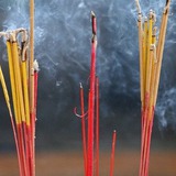 3 kiêng kỵ khi thắp hương