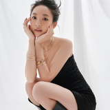 "Nàng thơ showbiz" cao vỏn vẹn 1m50: Mặc đẹp quên sầu, đứng ở đâu cũng phát sáng