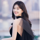 Triệu Lộ Tư như “thiên thần hộ mệnh” của Taobao Trung Quốc: Diện gì cũng thành trend, cháy hàng phút mốt