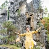 NSND trẻ nhất Việt Nam sở hữu biệt phủ nghỉ dưỡng rộng 8.000m2 ở Hà Nội, đi mỏi chân không hết