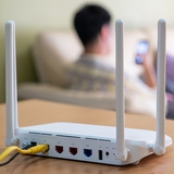 Thông báo đặc biệt tới các gia đình dùng Internet cáp quang: 3 nhà mạng đồng loạt tăng giá gói cước