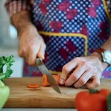 Cảnh báo gấp dành cho những gia đình đang dùng thớt gỗ