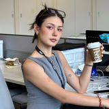 5 kem chống nắng chống ánh sáng xanh phù hợp với nàng thường dùng máy tính, điện thoại