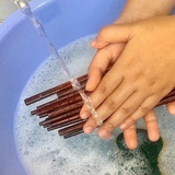 Cảnh báo đặc biệt đến các gia đình đang ăn cơm bằng đũa gỗ, đũa tre