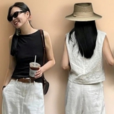 Không logo, không cầu kỳ: Linen chính là “vũ khí giàu ngầm” của mùa hè 2026