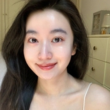 34 tuổi da lại đẹp hơn tuổi 20: Bí quyết không nằm ở mỹ phẩm đắt tiền mà ở 3 thói quen này