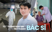 Cặp đôi chồng bác sĩ, vợ điều dưỡng quen nhau từ thời học sinh: &quot;Em đi trực thì tôi ở nhà giặt đồ, rửa chén&quot;