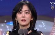 Jang Nara lập kỷ lục chưa từng có