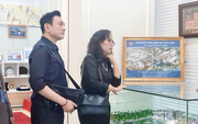 Nam diễn viên 18 năm chăm mẹ tai biến, 52 tuổi bỡ ngỡ khi pha sữa cho con, 56 tuổi lên chức Chủ tịch