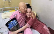 Tuấn Hưng: Con muốn khóc thật to, gục xuống bên mẹ và nói rằng "con sợ lắm"