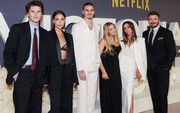 Bức ảnh gia đình Beckham không trọn vẹn
