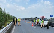 Phát hiện thi thể người nước ngoài trên tuyến cao tốc Trung Lương – Mỹ Thuận