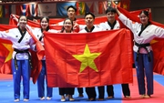 Ảnh: Taekwondo gặt HCV cho đoàn Việt Nam sau cả ngày dài, kết thúc bằng nước mắt hạnh phúc vô bờ