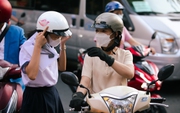 3 thứ phụ huynh EQ cao mang theo khi đưa con đi thi lớp 10