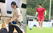 Á hậu Phương Nga vất vả khiến Bình An nhói lòng quyết định từ bỏ bóng đá: "Người đau là tôi nhưng vợ mệt hơn"