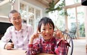 Khi về già, những bậc cha mẹ khôn ngoan nhất thường không khoe điều này, dù thực tế con cái họ đúng như vậy!