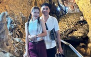 MC Huyền Trang Mù Tạt tay trong tay với cầu thủ nổi tiếng đi du lịch, loạt ảnh "tình bể bình" gây sốt