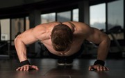 Người đàn ông Hà Nội nhập viện cấp cứu vì tập gym: Bác sĩ cảnh báo kiểu tập nhiều người đang mắc, có thể dẫn đến suy thận