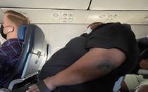 Hãng hàng không Mỹ buộc phải rút bớt ghế vì hành khách ngày một nặng cân