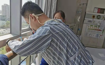 Mắc ung thư dạ dày giai đoạn cuối, tôi đau đớn nhận ra: 3 thực phẩm để lâu trong tủ lạnh là "đồng phạm" gây ung thư