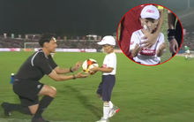 Cậu bé đặc biệt xuất hiện trong trận mở màn của U23 Việt Nam tại SEA Games: Là con trai Văn Quyết, cháu ngoại cựu chủ tịch CLB Sài Gòn