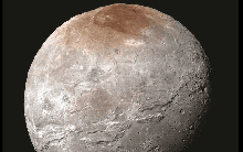 Bí ẩn “mặt trăng bị cháy xém” trong ảnh chụp của tàu NASA