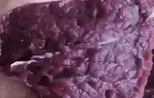 Miếng thịt sống "nhảy tanh tách" khiến ai cũng hết hồn và sự thật phía sau