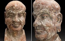 Thẩm định tượng gỗ cổ 600 năm được đấu giá, chuyên gia phát hiện bí mật ẩn bên trong, cả khán phòng cũng phải ồ lên bất ngờ