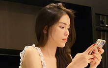 Con trai tỷ phú Johnathan chụp lén bạn gái, nhan sắc thế nào mà nàng dám đăng lên Instagram?