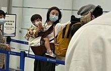 Quý tử thứ 3 nhà Trương Bá Chi chính thức lộ mặt, nhìn vóc dáng nhóc tì 3 tuổi đã biết được mẹ chăm sóc như thế nào