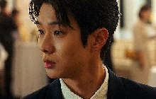 Bằng chứng Choi Woo Sik đích thị là Choi Woong ngoài đời thực: Từ biểu cảm, hành động cho tới cách chăm sóc Kim Da Mi đều y chang!