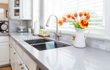 Mách bạn 5 cách vệ sinh nhà bếp "kiểu mới" giúp không gian luôn sạch sẽ và ngăn nắp