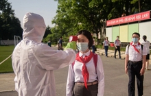 Triều Tiên báo cáo thêm 15 trường hợp tử vong do "sốt", dịch Covid-19 gây biến động lớn