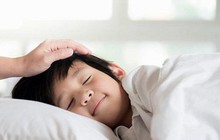 Trẻ ngủ ít hơn 9 giờ mỗi đêm có trí nhớ, trí thông minh và sức khỏe kém so với bạn cùng lứa ngủ đủ giấc