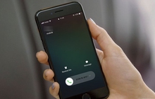 Vì sao iPhone có lúc không cho phép bạn từ chối cuộc gọi?