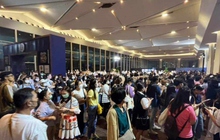 Nổ súng ở trung tâm thương mại Siam Paragorn (Bangkok), hàng trăm người bỏ chạy