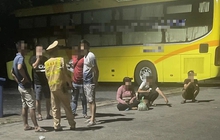 Giải cứu 10 người đang trên đường xuất cảnh trái phép sang Lào để tìm việc nhẹ, lương cao