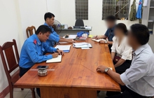 Phạt tiền, tước giấy phép lái xe tài xế bị nữ du khách tố chặt chém giá cước gấp 2,5 lần