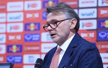 HLV Troussier hài lòng với những nỗ lực của đội tuyển Việt Nam