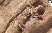 Bất ngờ tìm thấy bộ xương nữ quý tộc hơn 1.000 năm tuổi với hộp sọ rỗng