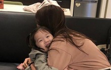 Một hành động tưởng chừng đơn giản của cha mẹ nhưng là vô giá với con