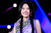 Phương Mỹ Chi và lùm xùm 10 năm ở Vbiz: Gây tranh cãi vì hở bạo, tin đồn lộ clip nóng mới chấn động